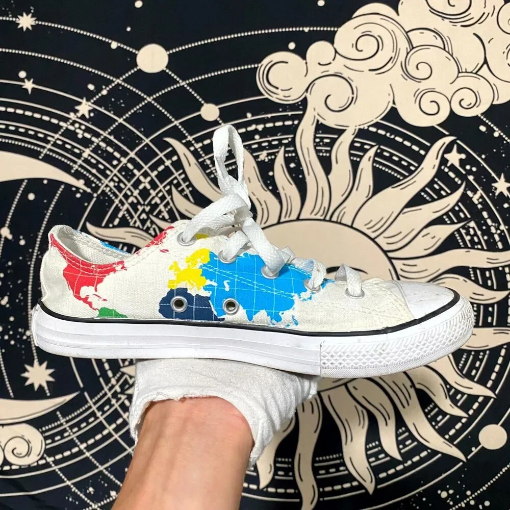 Converse Chuck Taylor All Star World Traveler 668458F Athletic Shoe Girl 3 White